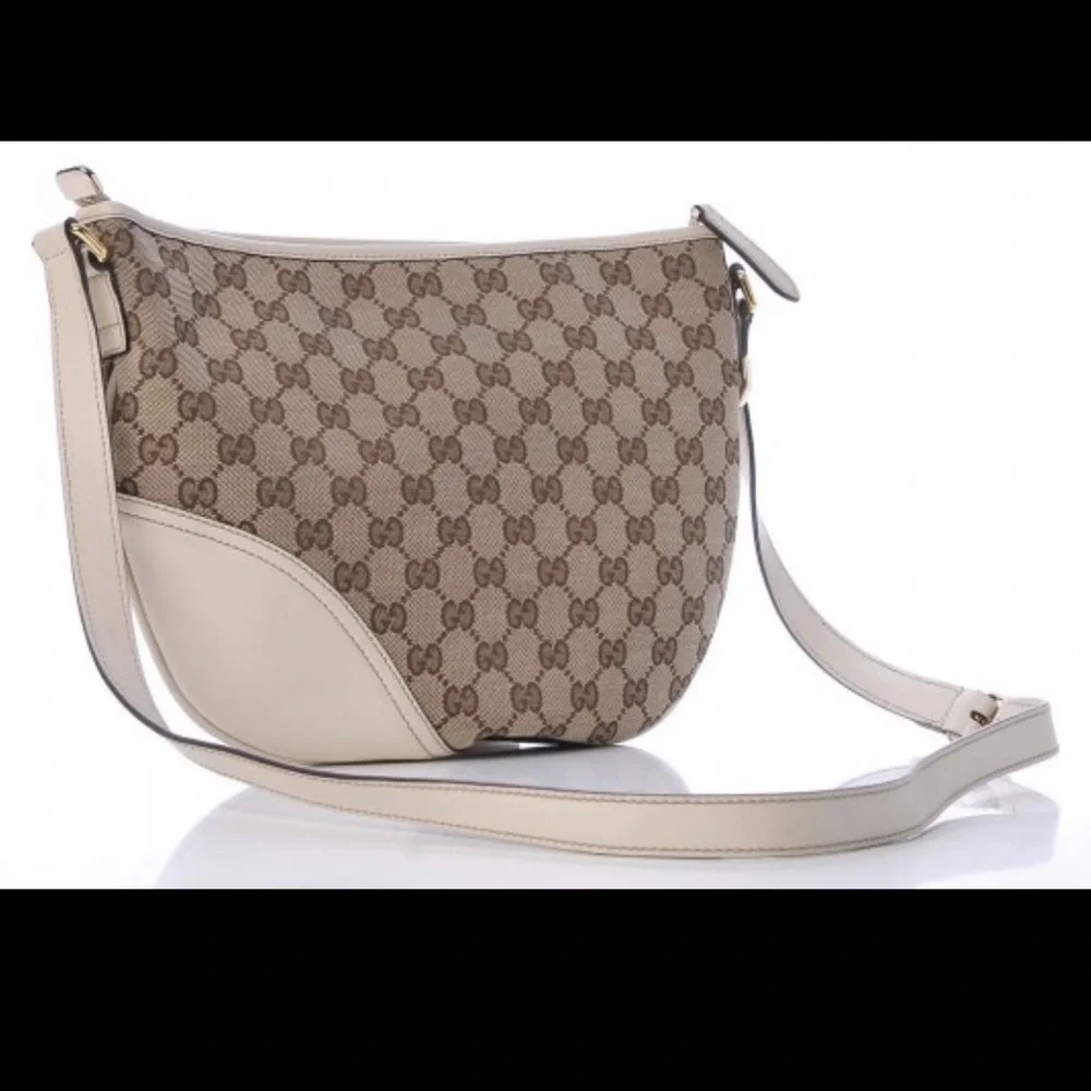 Gucci GG Canvas Bag - Picture 3 of 16